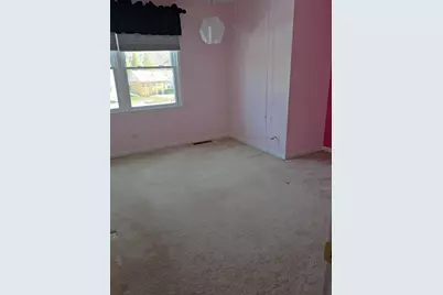 827 S McKinley Avenue, Kankakee, IL 60901 - Photo 9