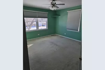 827 S McKinley Avenue, Kankakee, IL 60901 - Photo 17