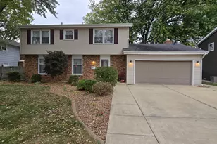 827 S McKinley Ave, Kankakee, IL 60901 - Photo 1