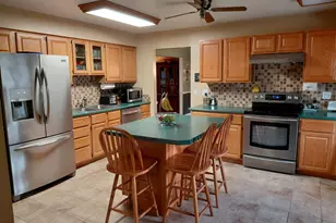 827 S McKinley Ave, Kankakee, IL 60901 - Photo 3