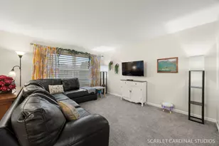 222 Meadows Dr, Sugar Grove, IL 60554 - Photo 11