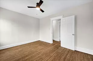 1018 N Prairie Street N, Bloomington, IL 61701 - Photo 23