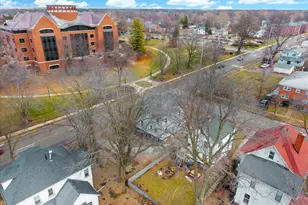 1018 N Prairie Street N, Bloomington, IL 61701 - Photo 43