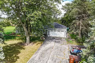 936 W Corning Rd, Beecher, IL 60401 - Photo 3