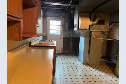 8414 Crawford Avenue, Skokie, IL 60076 - Photo 15