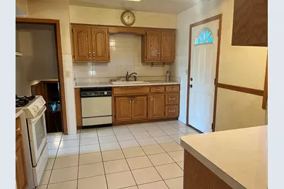 8414 Crawford Avenue, Skokie, IL 60076 - Photo 3