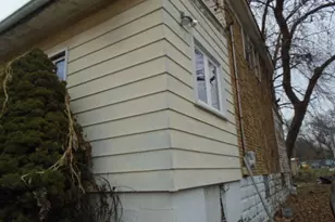 302 161st St, Calumet City, IL 60409 - Photo 3