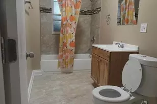 7200 S Peoria St, Chicago, IL 60621 - Photo 5