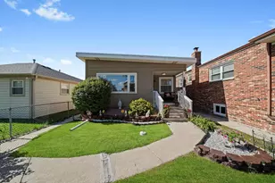 5038 S Laramie Ave, Chicago, IL 60638 - Photo 1