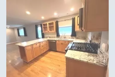 556 N Barton Avenue #2, Evanston, IL 60202 - Photo 5