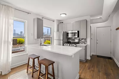 1322 W Huron Street #4N, Chicago, IL 60642 - Photo 3