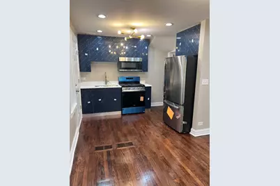 8521 S Saint Lawrence Avenue, Chicago, IL 60619 - Photo 9