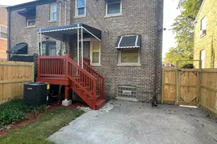 8521 S St Lawrence Ave, Chicago, IL 60619 - Photo 21