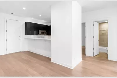 914 W Hubbard Street #104, Chicago, IL 60642 - Photo 7