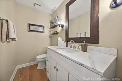 25W773 Sunnyridge Court, Wheaton, IL 60189 - Photo 13
