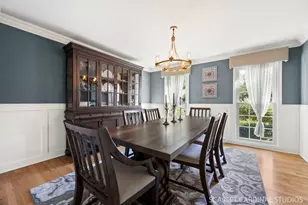 25W773 Sunnyridge Ct, Wheaton, IL 60189 - Photo 5