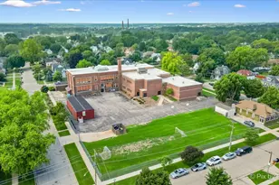 309 Griswold St, Elgin, IL 60123 - Photo 37