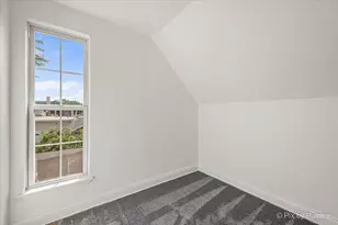 309 Griswold St, Elgin, IL 60123 - Photo 21