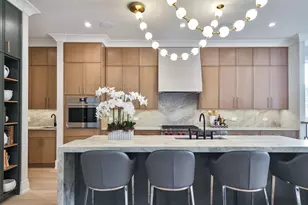 1633 W Balmoral Ave, Chicago, IL 60640 - Photo 3