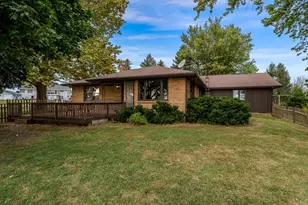 5553 Mulford Rd, Monroe Center, IL 61052 - Photo 13