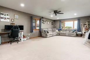 5553 Mulford Rd, Monroe Center, IL 61052 - Photo 19