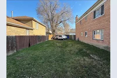 1417 S 49th Court, Cicero, IL 60804 - Photo 3
