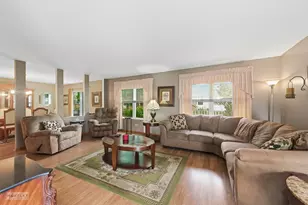 1466 Larkspur Ct, Romeoville, IL 60446 - Photo 9