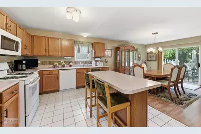 1466 Larkspur Court, Romeoville, IL 60446 - Photo 13