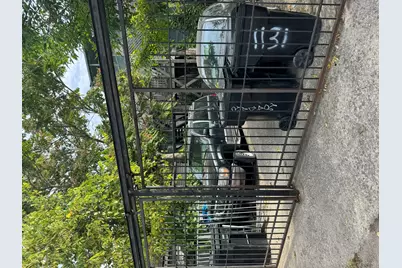 1132 S Sacramento Boulevard, Chicago, IL 60612 - Photo 7