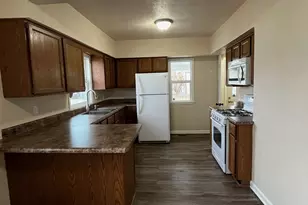 508 Grand Ave, Loves Park, IL 61111 - Photo 9