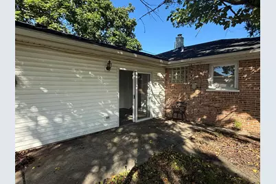 881 E Thacker Street, Des Plaines, IL 60016 - Photo 17