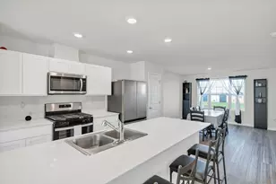 1464 Sequoia Wy, Hampshire, IL 60140 - Photo 15