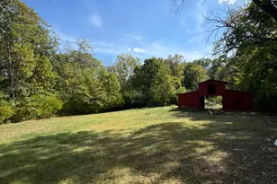 10315 E County 14 Hwy, Lewistown, IL 61542 - Photo 35