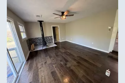 10315 E County 14 Highway, Lewistown, IL 61542 - Photo 9