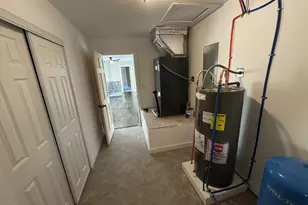 10315 E County 14 Hwy, Lewistown, IL 61542 - Photo 21