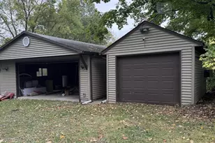 10315 E County 14 Hwy, Lewistown, IL 61542 - Photo 33