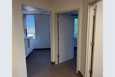 950 Skokie Boulevard, Northbrook, IL 60062 - Photo 3