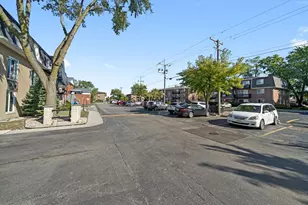 10308 Circle Dr, Oak Lawn, IL 60453 - Photo 23