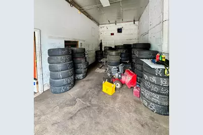 10610 S Vincennes Avenue, Chicago, IL 60643 - Photo 5