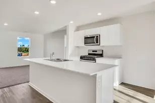 1409 Oakfield Ln, Pingree Grove, IL 60140 - Photo 9