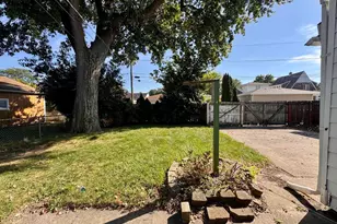 103 Highland St, Calumet City, IL 60409 - Photo 23