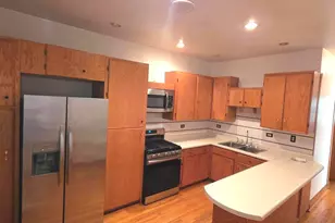 3331 W Pierce Ave, Chicago, IL 60651 - Photo 3