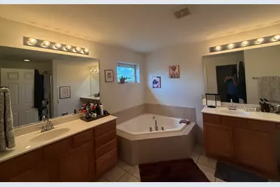 883 Prairie Crossing Drive, Yorkville, IL 60560 - Photo 11