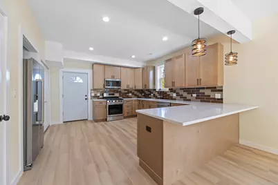 76 N 4th Street #76, Aurora, IL 60505 - Photo 3