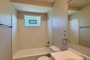 313 N Park Dr, Glenwood, IL 60425 - Photo 7