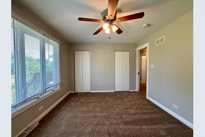 313 N Park Drive, Glenwood, IL 60425 - Photo 13