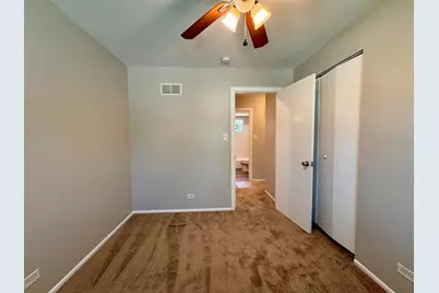 313 N Park Drive, Glenwood, IL 60425 - Photo 9