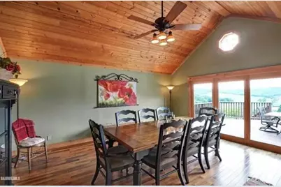 2287 W Hanover Road, Hanover, IL 61041 - Photo 11