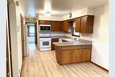 6614 W Devon Avenue, Chicago, IL 60631 - Photo 7