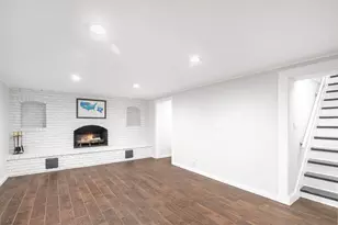 124 W Old Elm Rd, Lake Forest, IL 60045 - Photo 21